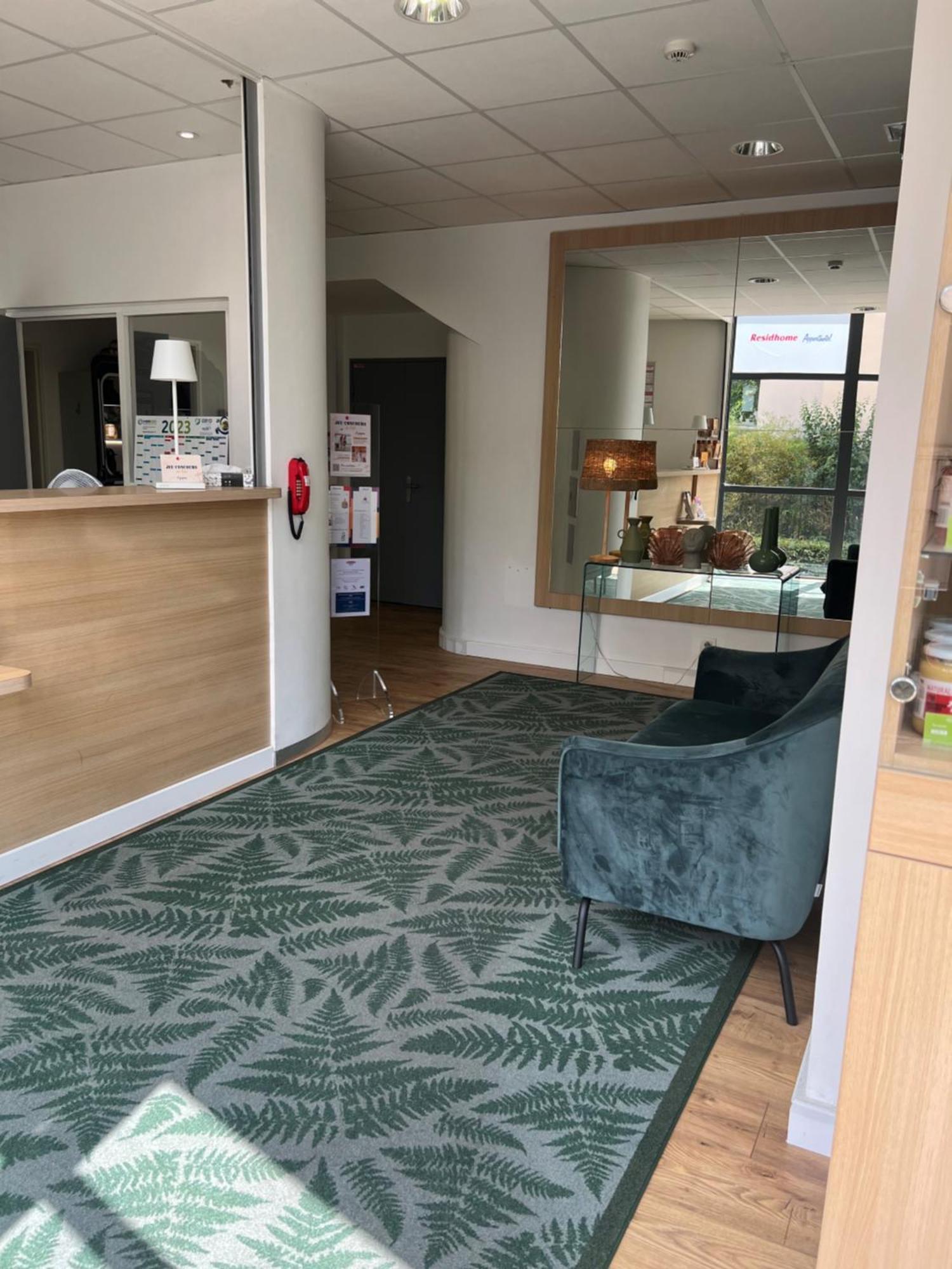 Residhome Neuilly Bords De Marne ภายนอก รูปภาพ